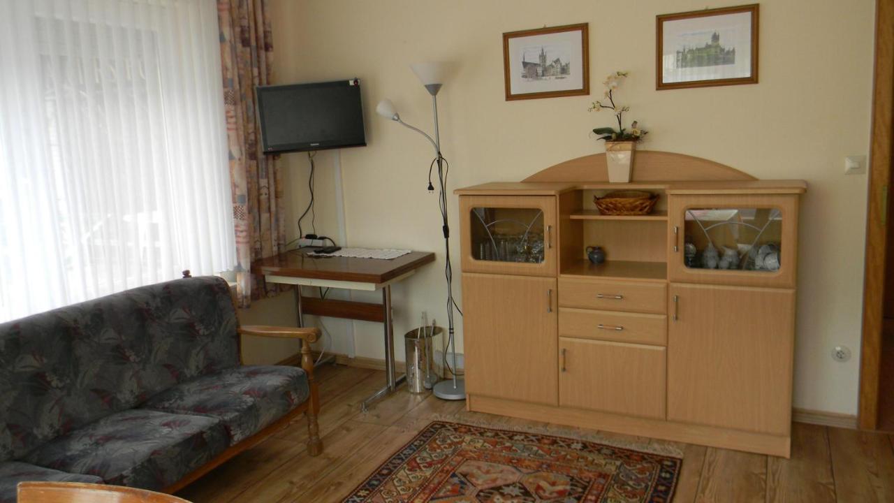 Gastehaus Am Calmont Bed & Breakfast Ediger-Eller Ngoại thất bức ảnh