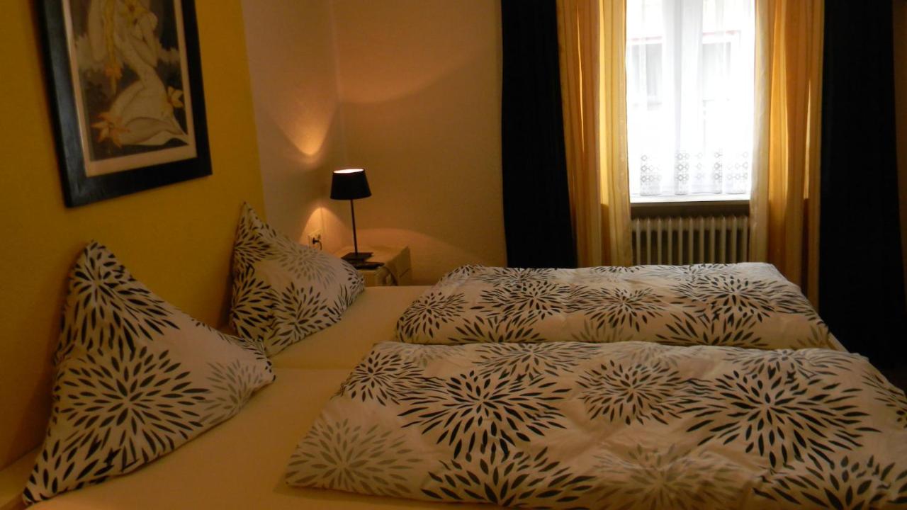 Gastehaus Am Calmont Bed & Breakfast Ediger-Eller Ngoại thất bức ảnh