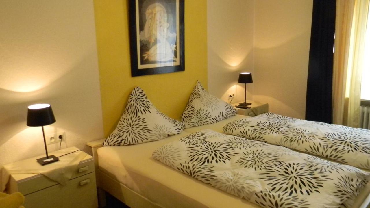 Gastehaus Am Calmont Bed & Breakfast Ediger-Eller Ngoại thất bức ảnh