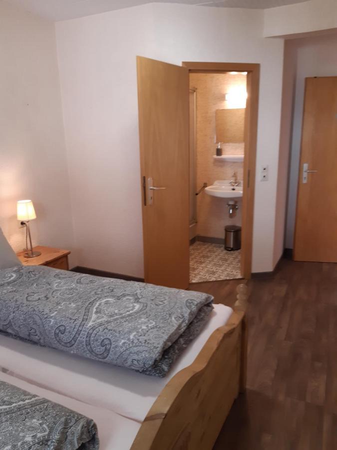 Gastehaus Am Calmont Bed & Breakfast Ediger-Eller Ngoại thất bức ảnh